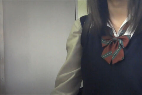 スカートめくり隊