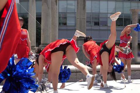 パワフルチアリズム＃008：【4K動画】回転しながらの芸術です！