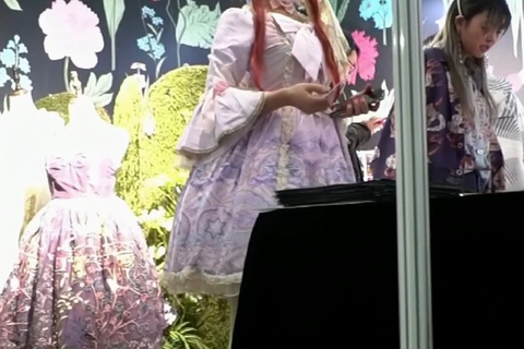 高画質 アジア圏のコスプレ逆さ42