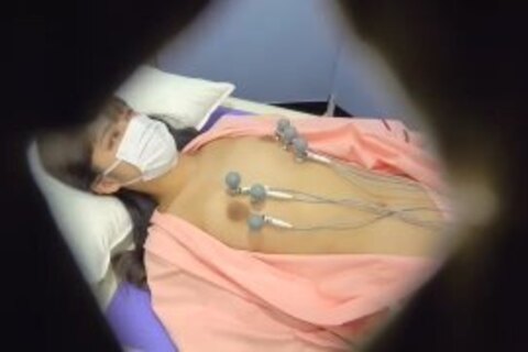 診察／心電図１