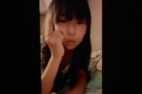 自撮り少女　５