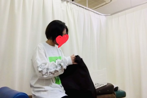 【着替え/隠し撮り】美巨乳OLの着替え④
