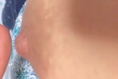 乳首ビンビン！チクオナが好きでたまらない♡ 今日のチクオナ...
