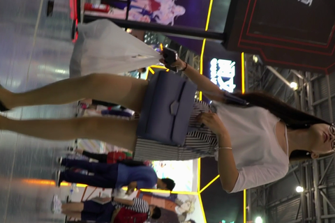 高画質 アジア圏のコスプレ逆さ17