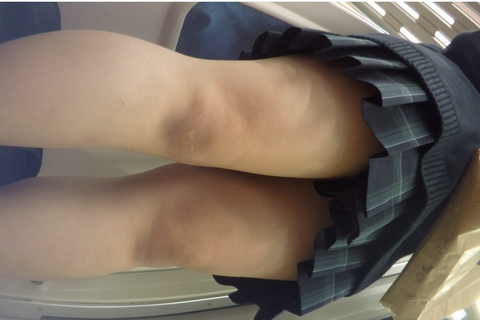 JKトレイン　ムチムチの太ももに挟まれたい その10