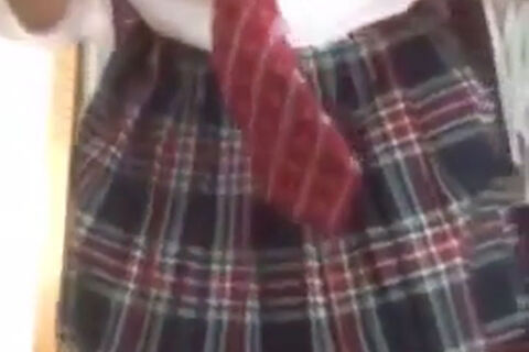 制服女子の脱ぎ