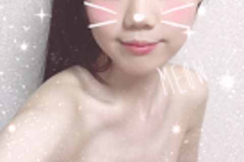 【個人撮影】神乳の19歳グラビアモデルと生ハメっ！顔は清楚...