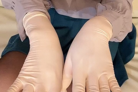 ぴちぴちの医療用ゴム手袋をはめてスライムで遊んでみた　手術...