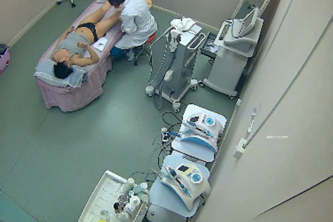 中国脱毛サロンの防犯カメラ2