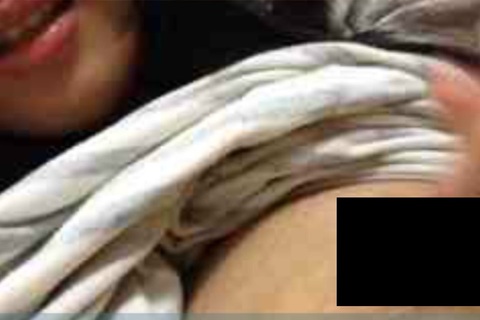 変態エロ女！20分以上も配信で自分のおっぱいを晒す！