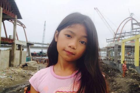 [59-15] 橋の下のスラムの美少女フィリピーナ #01...