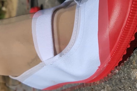 めいちゃんのコスプレ、上履きでザリガニCRUSH　VOL1