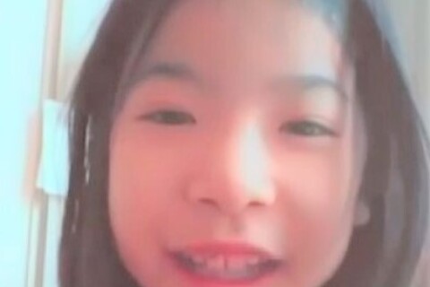 踊ったあとにチラっとだけ(359)