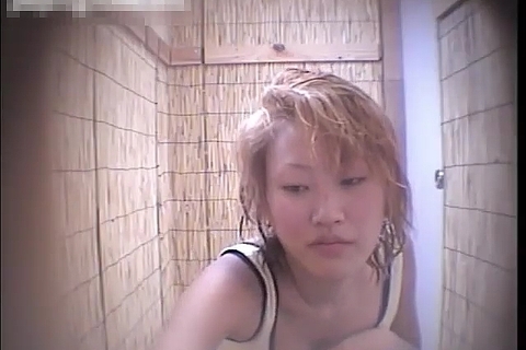 海の家4カメ和式トイレ　04