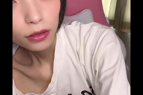 ☆超絶美人神回！！胸ちら風　ライブ配信　地区チラ　TKB 123