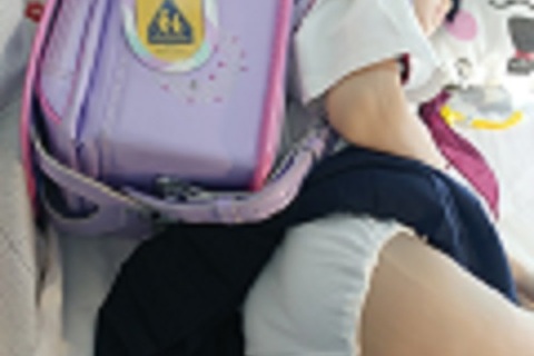 177【閲覧注意】逆さ撮りしたらブルマガードしていたので腹...