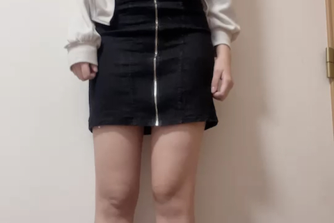 JD.弟が寝てる横でオナニー