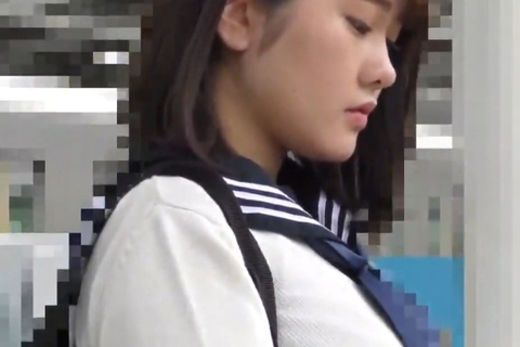 令和のキレイなお姉さん927 妹系お姉さん電車姦＆ハメ撮り編