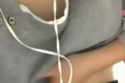 ぷっくり巨乳
