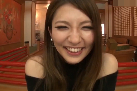 【個人撮影】笑顔がめちゃくちゃカワイイ超美人妻と生中出し交尾！